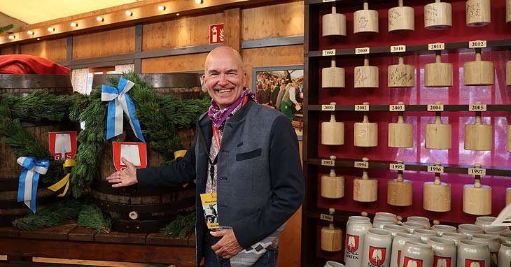 Berichtet für ganz-muenchen.de von der Wiesn: Martin Schmitz (©Foto: Kollege)